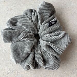 XXL and Co Scrunchie